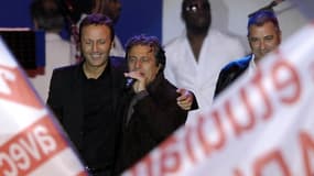 Arthur, Christian Clavier et Jean-Marie Bigard  célébrant l'élection de Nicolas Sarkozy place de la Concorde en mai 2007