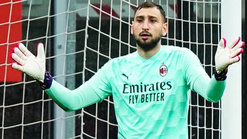 Serie A: "Ingrat", "infâme", Donnarumma visé par des banderoles insultantes à Milan