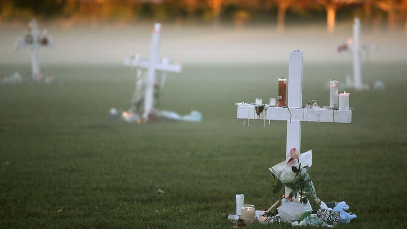 Un hommage aux victimes de la fusillade.