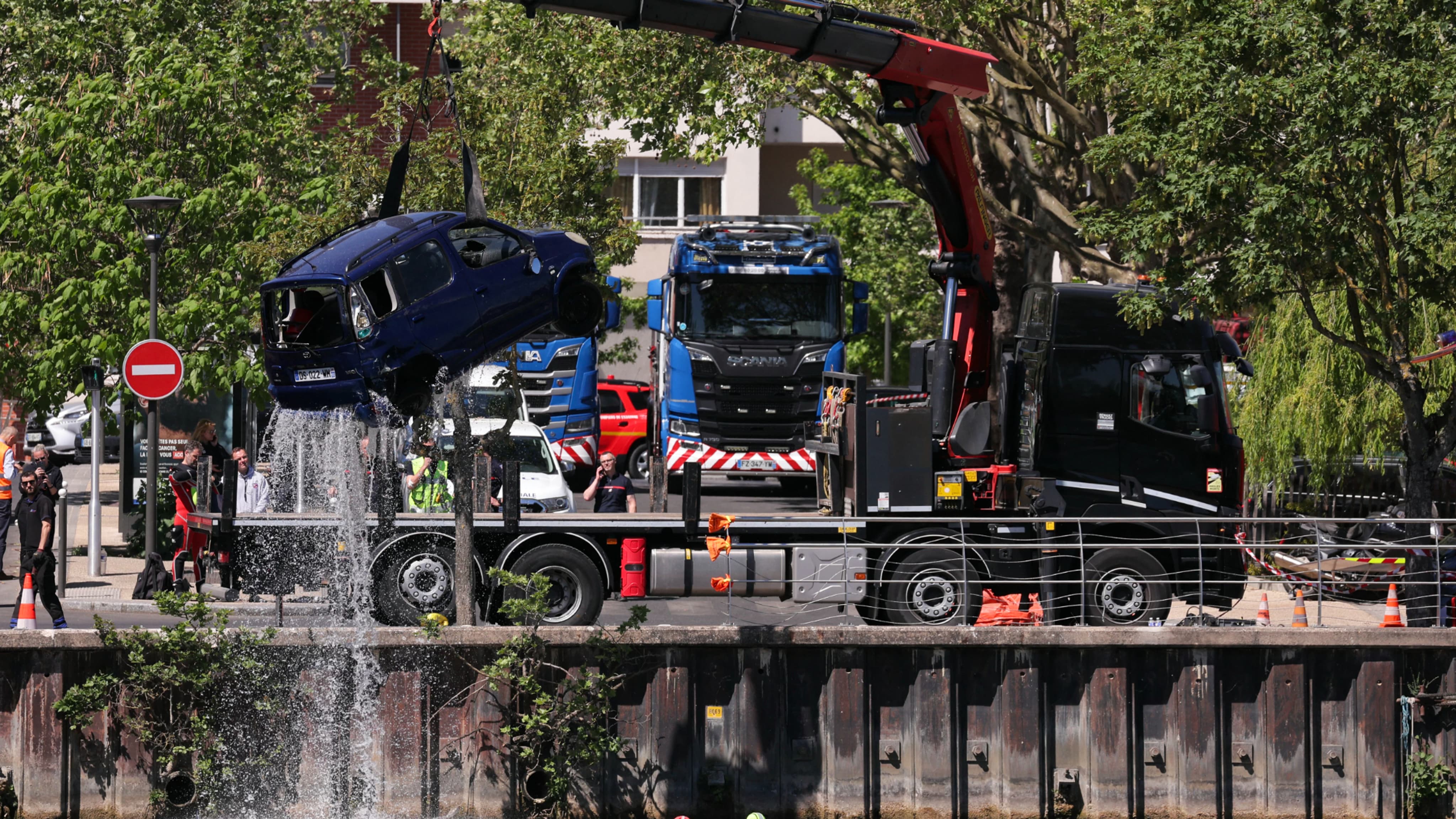 Un bus d'apprentissage plonge dans la Seine à Juvisy-sur-Orge : quatre personnes secourues — image 5