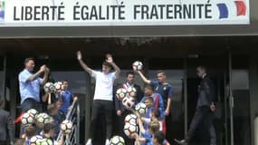 Le champion du monde Benjamin Pavard accueilli en héros à Jeumont 