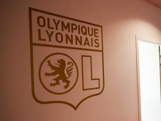 Le logo de l'OL à Décines