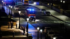 Deux hommes sont morts sur le Pont-Neuf après les tirs d'un policier le 24 avril. 