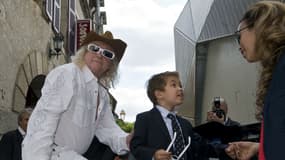 Michel Polnareff aux côtés de sa compagne Danyellah et son fils Louka