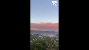 Incendies dans le Var: un impressionnant nuage de fumée surplombe le massif des Maures