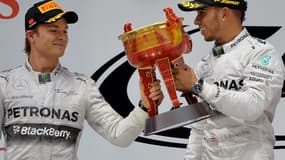 GP de Chine : La joie de Nico Rosberg et Lewis Hamilton