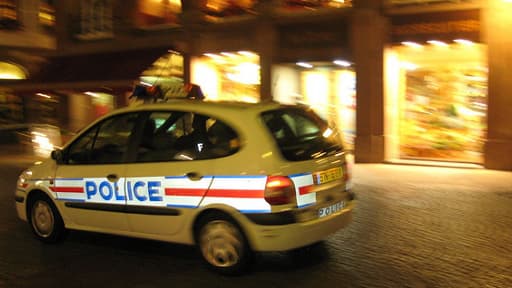 La police est intervenue en pleine nuit pour interpeller le tireur présumé