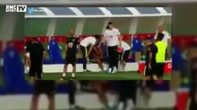 Brésil : Neymar prend une semelle par Paulinho à    l'entraînement