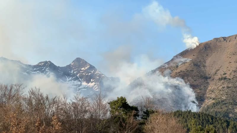 Incendie dans le Champsaur le 26 mars 2022.