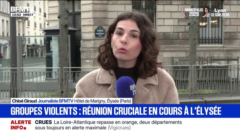 Une réunion sur les groupes violents en cours à l'Élysée