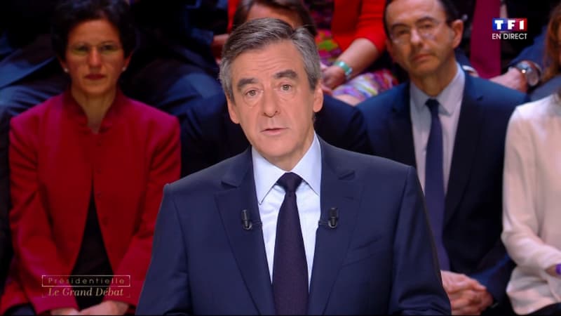 François Fillon lors du débat des cinq principaux candidats à l'élection présidentielle lundi 20 mars sur TF1. 