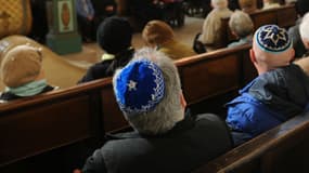 Après l'agression d'un enseignant juif à Marseille, le Consistoire israélite local recommande aux fidèles de ne pas porter la kippa.