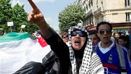 Défilé pro-palestinien samedi dans les rues de Paris. Plusieurs manifestations de soutien aux Palestiniens ou favorables à la paix en Israël ont réuni samedi en France des milliers de personnes qui protestaient contre l'assaut meurtrier lundi d'une flotti