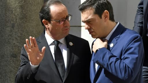 Le Premier ministre grec Alexis Tsipras, au côté de François Hollande, alors président de la République, lors d'un sommet entre leaders européens, à Rome, le 25 mars 2017