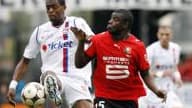 Après une très décevante saison sous le maillot lyonnais, l'attaquant de 30 ans espère se relancer outre-Manche