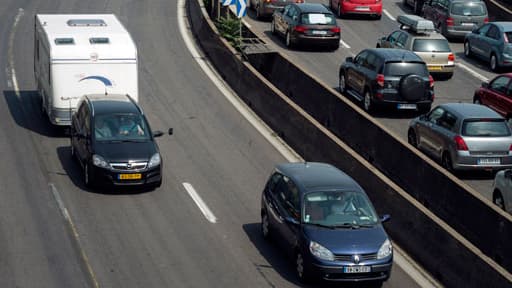 Sur la route des vacances, 45% des Français reconnaissent dépasser les limitations de vitesse (illustration).