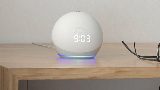 Enceinte intelligente Echo Dot (4e génération) avec horloge et Alexa 