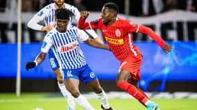 Ernest Nuamah, l'ailier du FC Nordsjaelland (à droite)