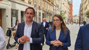 Aurore Bergé et Pierre Oliver dans le 2e arrondissement de Lyon, ce mercredi 23 juillet.