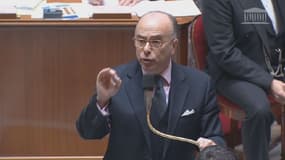 Bernard Cazeneuve assure qu'un contrôle parlementaire de l'état d'urgence aura bien lieu.