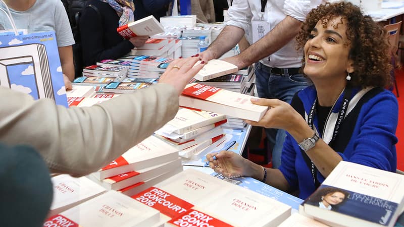 Le Prix Goncourt 2016, <i>Chanson douce</i> de Leïla Slimani, s'est vendu à 358.100 exemplaires, le classant top 9 des ventes de l'année. 