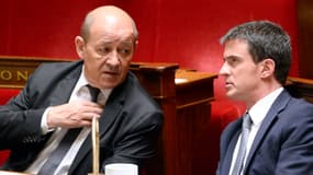 Jean-Yves Le Drian a fait part de son inquiétude quant au futur budget de l'armée à Manuel Valls.