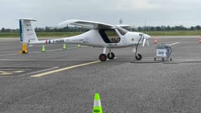 L'avion 100% électrique bi-place Pipistrel, certifié par l'agence européenne de la sécurité aérienne, à l'aéroport de Lyon-Bron.