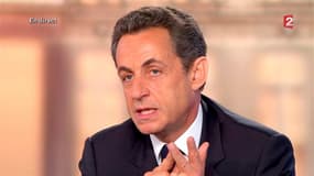 Nicolas Sarkozy s'est efforcé tout au long du débat qui l'a opposé à François Hollande, de déstabiliser son rival socialiste pour l'élection présidentielle en l'accusant à maintes reprises de mentir et en mettant en doute sa compétence. A contrario, le pr