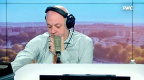 Samuel Thomas, docteur chez SOS médecins le dimanche: "On fait en moyenne 2 visites par heure"