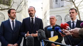 Le ministre de l'Intérieur Christophe Castaner, le Premier ministre Edouard Philippe et le ministre de la Santé Olivier Véran, le 13 mars 2020