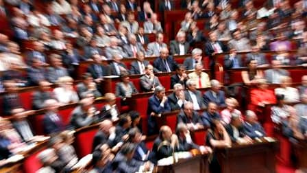 Les députés ont adopté jeudi un amendement qui donne la possibilité aux jurys des cours d'assises de prononcer une peine complémentaire d'interdiction du territoire à l'encontre d'un étranger coupable de délits. /Photo d'archives/REUTERS/Charles Platiau