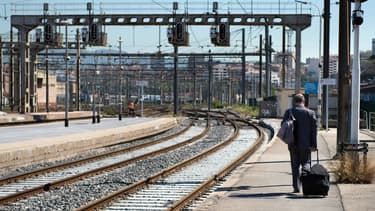 Voyages-sncf.com préparent le lancement de deux sites : l'un ouvrira en Russie en mai, le second en juin à Shanghai.