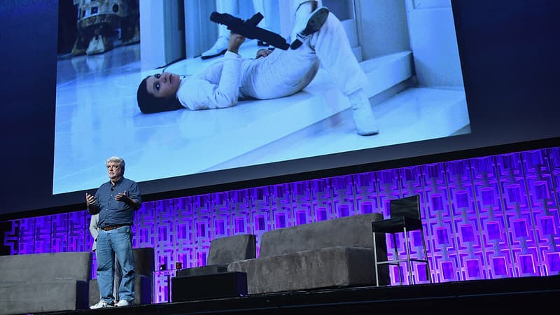 George Lucas a rendu hommage à Carrie Fisher pendant la Star Wars Celebration à Orlando, en Floride, le 13 avril 2017