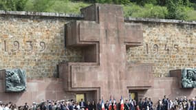 La croix de Lorraine, symbole de la Résistance, au mémorial du mont Valérien, lors d'une cérémonie, le 18 juin 2019.