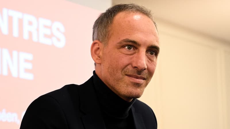 Raphaël Glucksmann veut "montrer" à Jean-Luc Mélenchon que "la gauche démocrate" est "majoritaire" à gauche