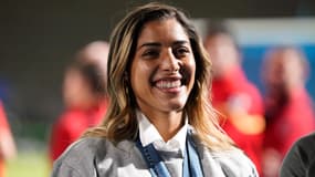 La judokate française Shirine Boukli avant un match de football de D1 Arkéma à Bondoufle, 20 septembre 2024