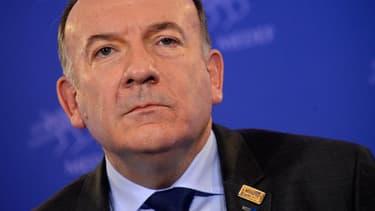 Pierre Gattaz a regretté la "couche normative supplémentaire" ajoutée selon lui par le rapport Badinter.