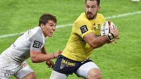 Scott Spedding balle en main