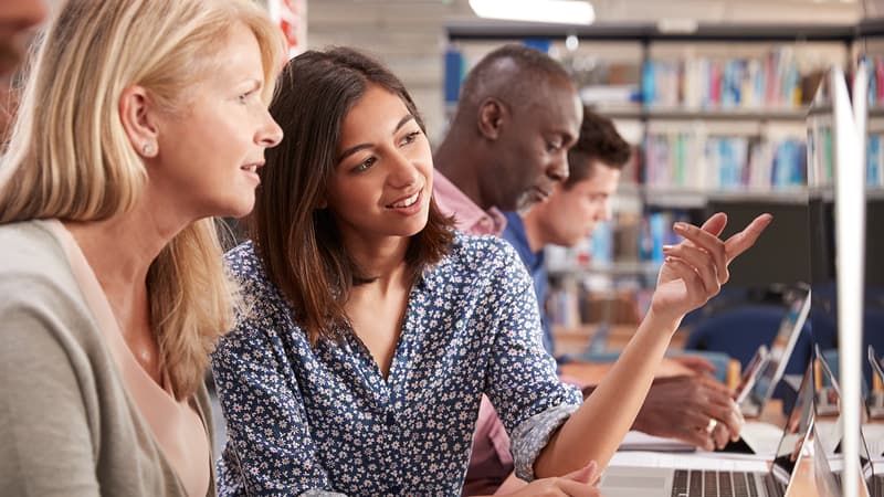 Fondée en 2017, l'Académie Nationale du Digital aspire à développer l’employabilité et permettre à ses stagiaires de gagner en compétences afin d'intégrer le monde du travail.