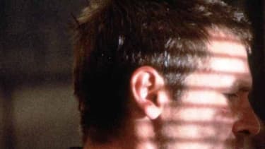 Harrison Ford et Sean Young dans Blade Runner en 1982.