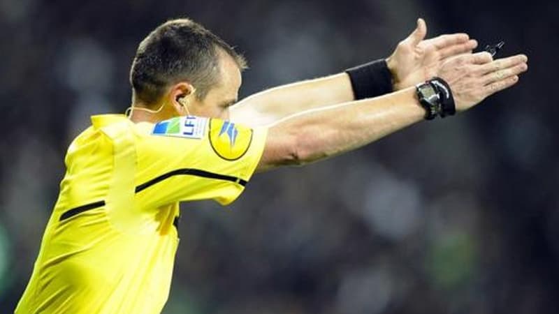 La grogne des arbitres s'expliquent aussi par des motifs financiers