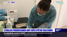 Lyon : les prioritaires ont hâte d'être vaccinés