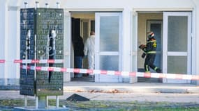 Une salle de cérémonie touchée par un incendie dans la partie juive du cimetière de Vienne, le 1er novembre 2023.