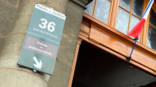 L'entrée du 36, Quai des Orfèvres, à Paris.