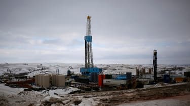 Dans le Dakota du Nord, l'exploitation du pétrole de schiste se multiplie et permet la ré-industrialisation de la région.