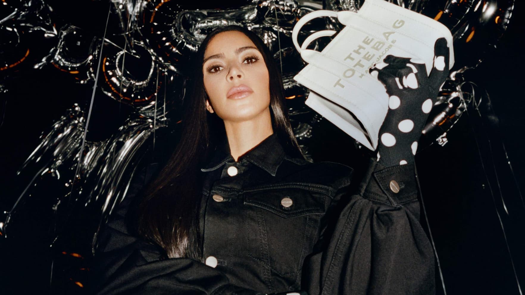 Kim Kardashian pour Marc Jacobs, Fall 2023