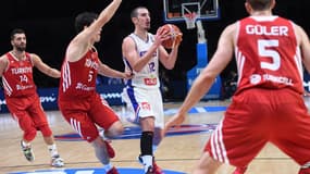 Nando De Colo