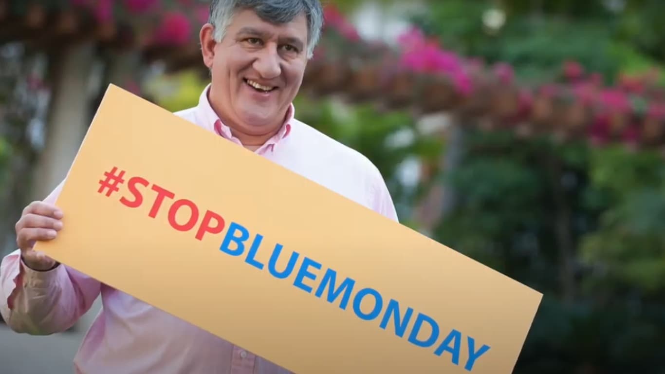 Cliff Arnall, dans un spot publicité du comité touristique des Îles Canaries