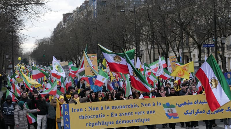 "Le coup fatal ne peut être donné que par le peuple": en exil, comment le Conseil national de la résistance iranienne voit l'opération militaire américaine et l’avenir