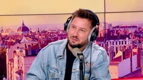 "Disneyland reste le leader incontesté" des parcs d'attraction, selon le journaliste Maxime Guény